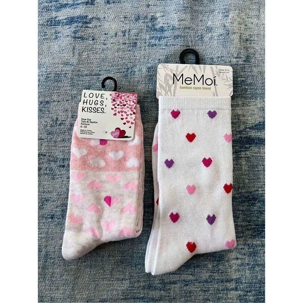 New! Me Moi Love Hugs Kisses Pink White Heart Socks Mini Lot of 2